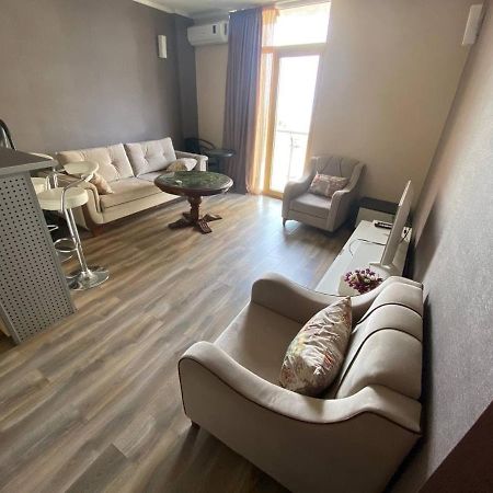 Orbi Plaza Apartment บาทูมิ ภายนอก รูปภาพ